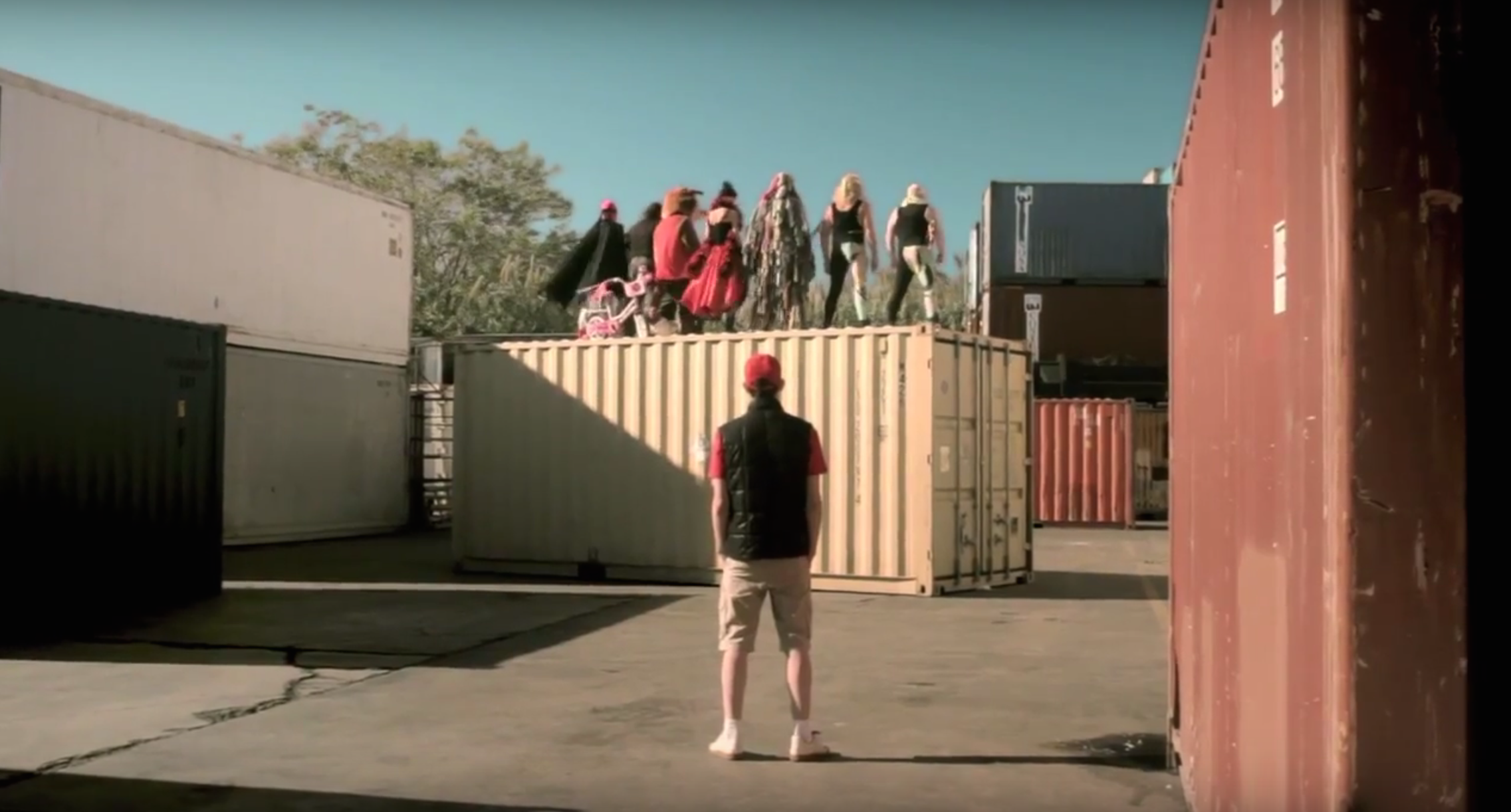 OCB-LOADING A BETTER WORLD- DIG.