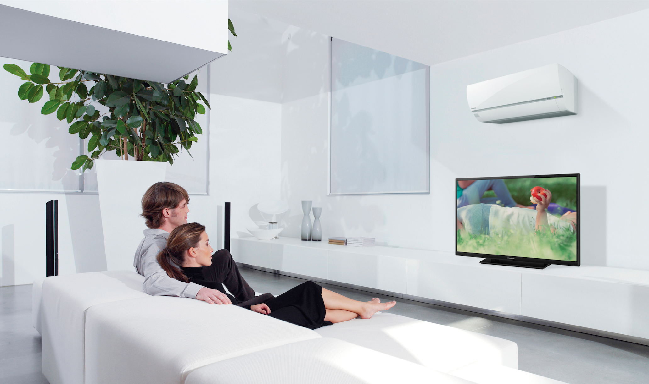MITSUBISHI ELECTRIC- AIRE ECONDICIONADO- TV